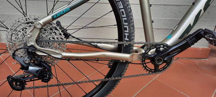 MOUNTAIN BIKE 3