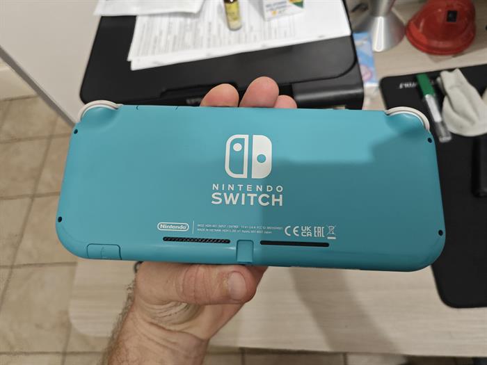 NINTENDO SWITCH LITE CONSOLE PORTATILE 3