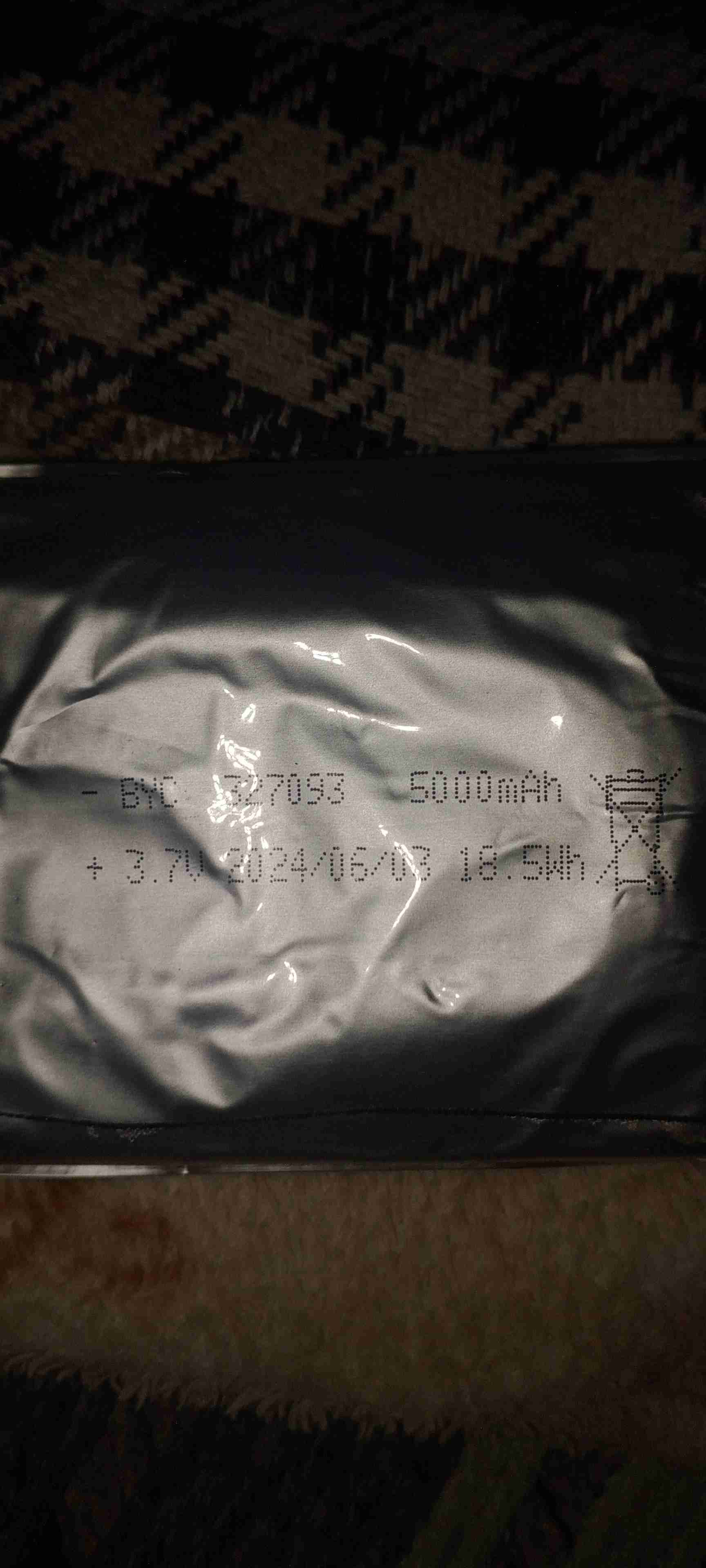 Hand camera battery