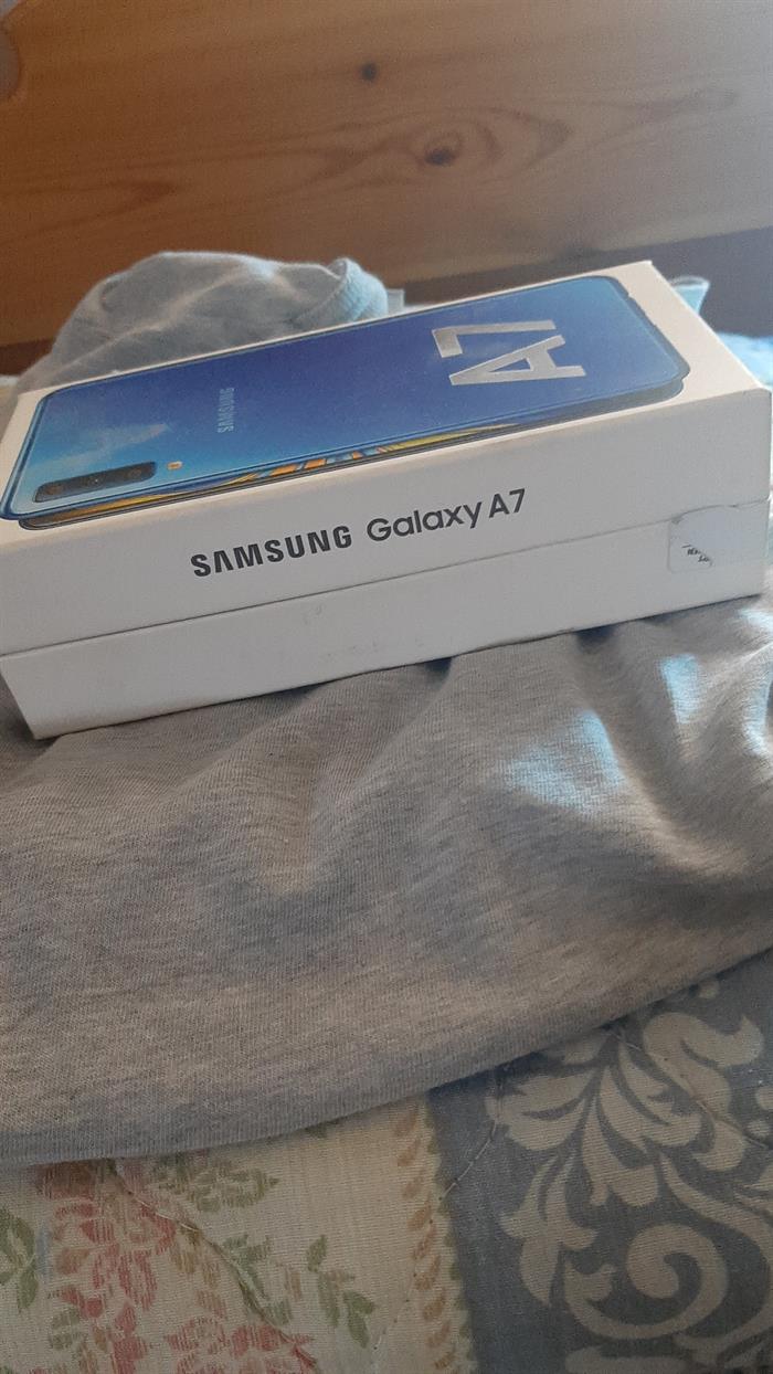 SAMSUNG A7 2