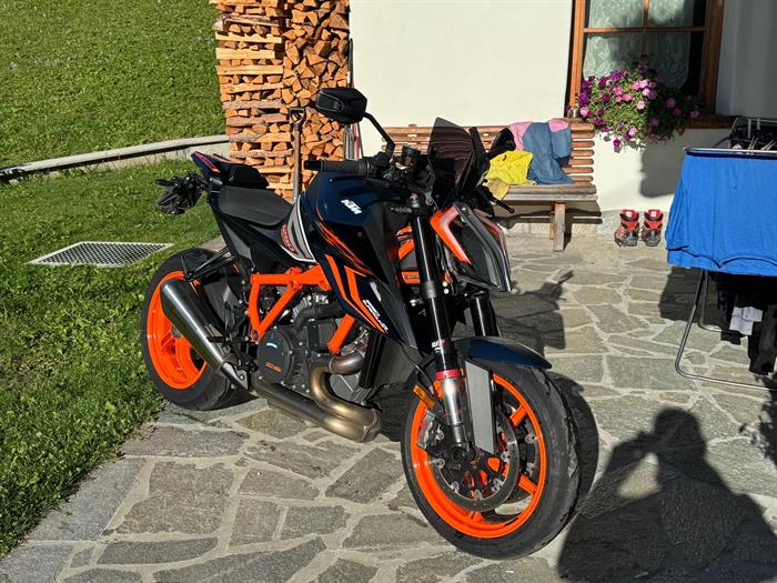KTM 1290 SUPER DUKE 2