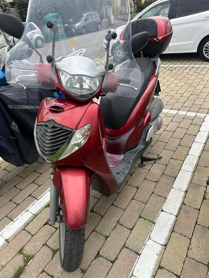 HONDA SH 150I 5