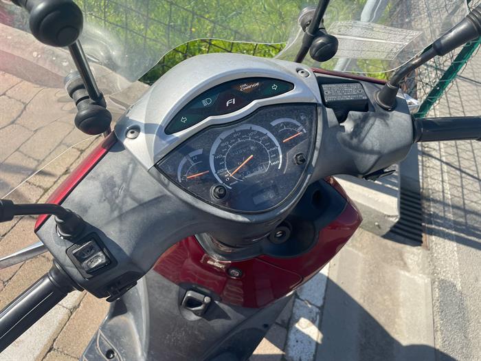 HONDA SH 150I 6