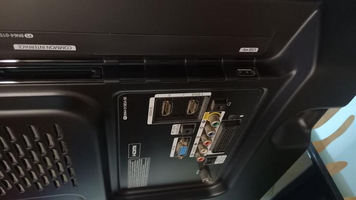 TV SAMSUNG 43 POLLICI 3