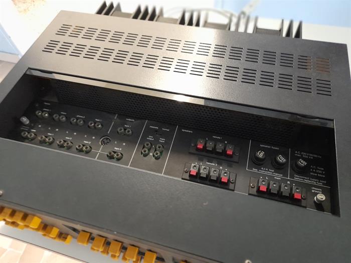 AMPLIFICATORE INTEGRATO VINTAGE 4